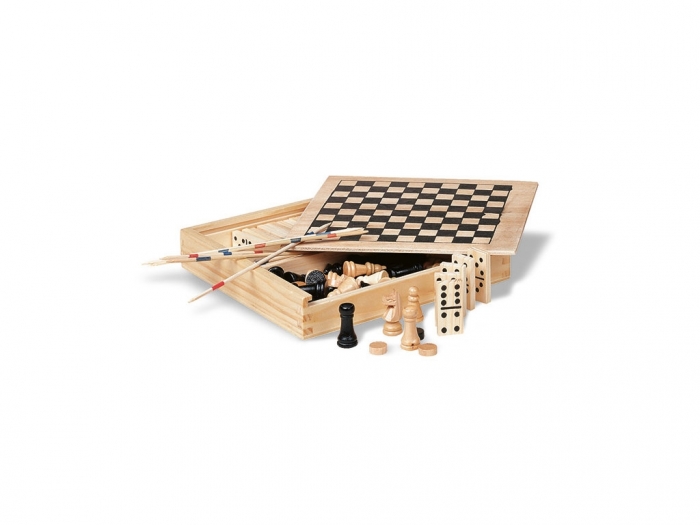 Domino, chess, drafts and sticks games