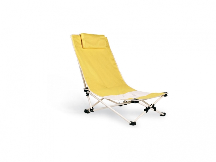 Beach chair with neck pillow
