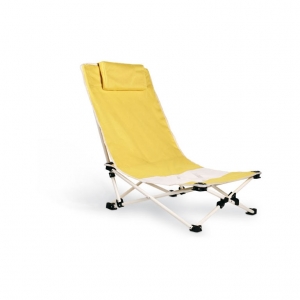 Beach chair with neck pillow